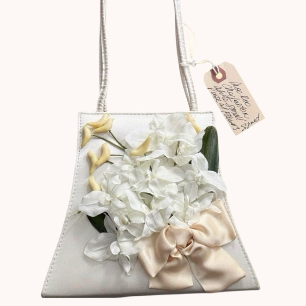 Moo Roo Charleston SC Vintage Handmade Silk Purse 3D Floral Bird Details Bridal